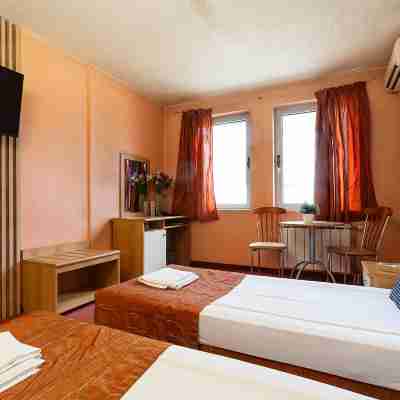 Hotel Brod - Free Parking Rooms