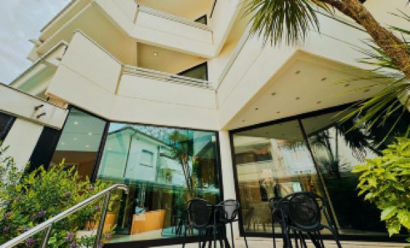 Hotel President - Vintage Hotel in Centro