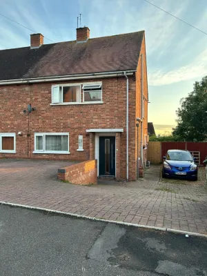 No6 Overnight Stays Free Onsite Parking - WiFi