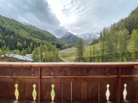 Sonnenhotel Soldanella Sonneck - Mountain view
