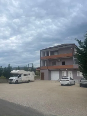 Alessio Rooms Kruja Hotels in 