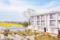 Amazon Resort - parking