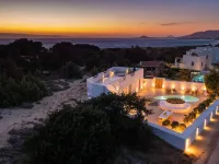 Villa Alyko Hotels near Agiassos Beach