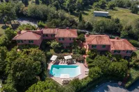 Residenze Al Colle Dei Pini Hotels in Montescudo