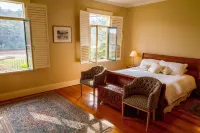 Tizzana Winery Bed and Breakfast Hotels in Cattai