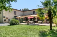 Le Château de Camille Hotels in Estipouy