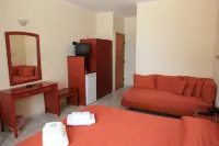 Pramataris Hotels in Gefira