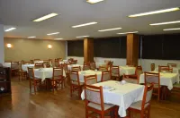 尼泰羅伊廣場飯店