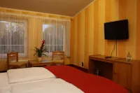 Hotel Eleganz Hotels in Levenhagen