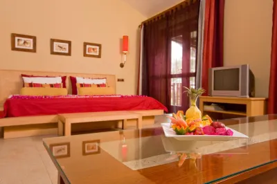 Ocean Beauty Hotels in Pereybere Beach