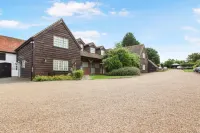 Kings Arms Hotel Hotels in Chiltern District