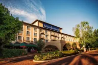 Garden Court or Tambo International Airport