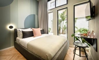 Colorbox - by Loginn Tel-Avivian Hotels