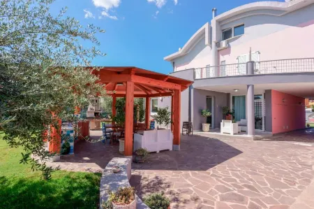 Villa Rosanna Отели рядом с достопримечательностью «Maramura»