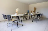 Adonis Hotel le Bastia Hôtels à : Bastia
