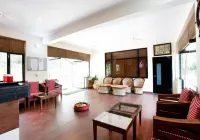 Hotel Aroma Nainital in House Parking