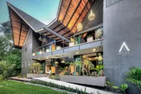 Namu Garden Hotel & Spa Отели в г. 