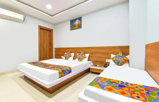 Fabhotel 拉古馬尼宮殿