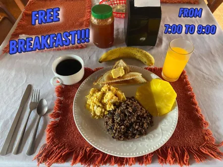 Hotel la Choza Inn Отели рядом с достопримечательностью «Tabacon Hot Springs»