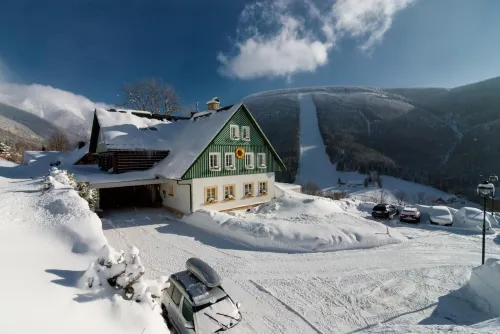 Pension Slunečnice & Panorama Restaurace Farma