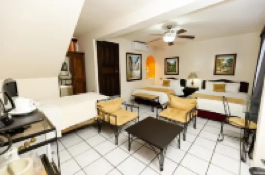 Hotel Camino Maya Hotels in 
