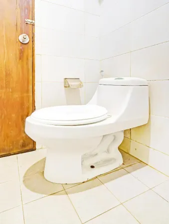 Hotel O Ilir Barar I Near Rumah Sakit Islam Siti Khadijah Formerly Maleo Hotel Отели в г. Lorok Pakjo