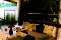 VIP Villas and Wellness Resort in Kuta Lombok فنادق في Tumpak