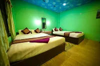 Chitwan Gaida Lodge - Animal Lovers & Birdwatchers Paradise