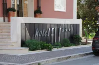 Hotel Fly