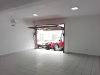 Casa Kuelap Hostal - parking