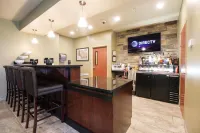 Cobblestone Hotel & Suites - Devils Lake - bar