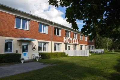 Docksta Hotell AB Hotels near Barsta Kapell