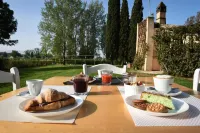 Hotel Villaggio le Stelline Hotels in Montefalco