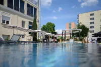 Hotel Aurum - Pools