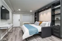 After 3 Inn - Motels