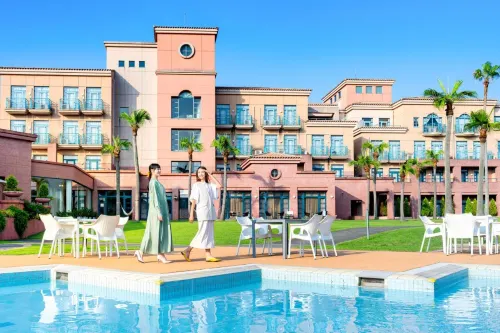 Ooedo Onsen Monogatari Premium Saikaibashi Hotel a Saikai