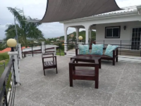 Holiday Home Belvedere Hotels in Cedar Grove