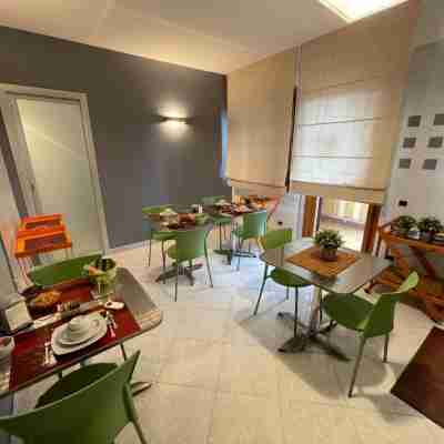 B&B Elia's Dining/Meeting Rooms