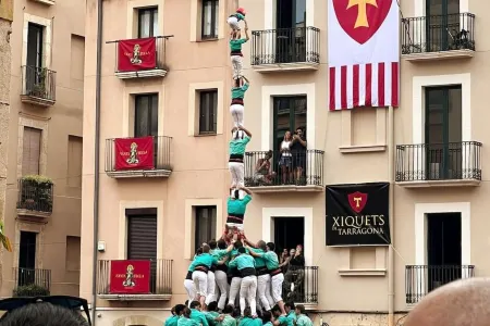 Apartamentos Circo Romano Отели рядом со станцией Железнодорожная станция Таррагона