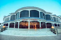 Elminya Compound Hotel in zona Oops store