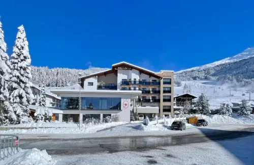 Hotel Venetblick Hotels in Jerzens