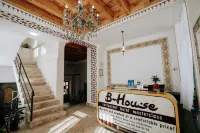 B-House Boutique with Terrace