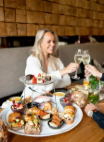 Wolf Hotel Kitchen & Bar