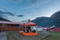 Yamunotri Cottages