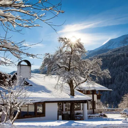 Berghotel Rehlegg Отели в г. Рамзау