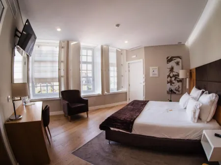 Hotel Fonte Velha Отели в г. Сендуфе