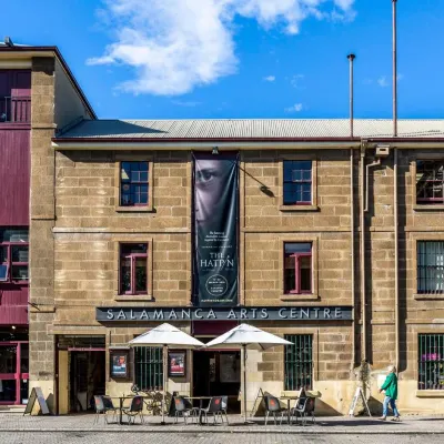 Salamanca Suites Hotels near Salamanca Market