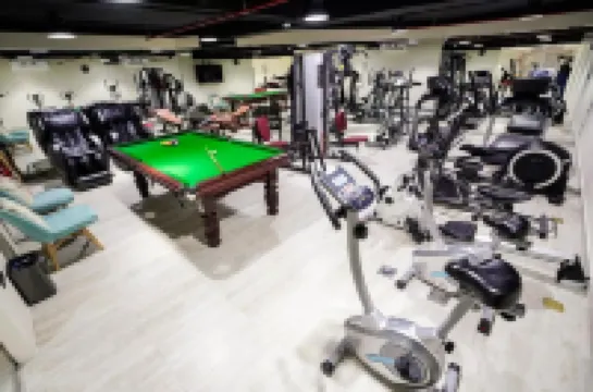 Vivian Park Hotel Suites Các khách sạn gần Wadi Hanifah