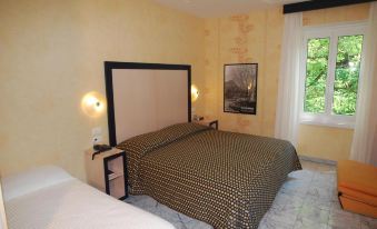 Hotel&Hostel Montarina