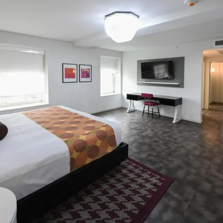 Tryp by Wyndham Newark Downtown